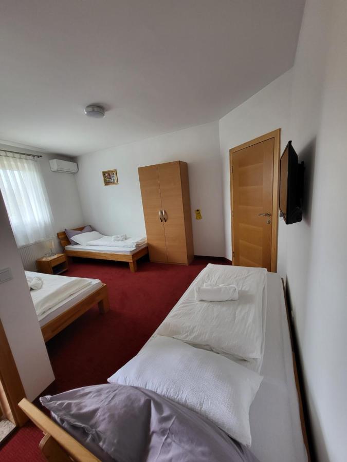 Nihad B&B Visoko Ngoại thất bức ảnh