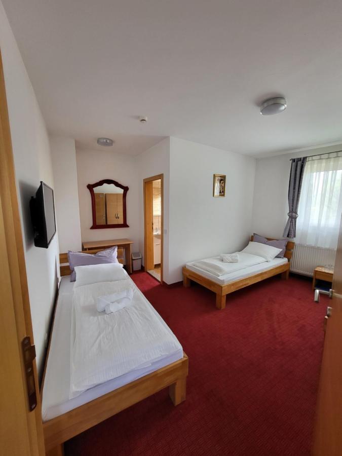 Nihad B&B Visoko Ngoại thất bức ảnh