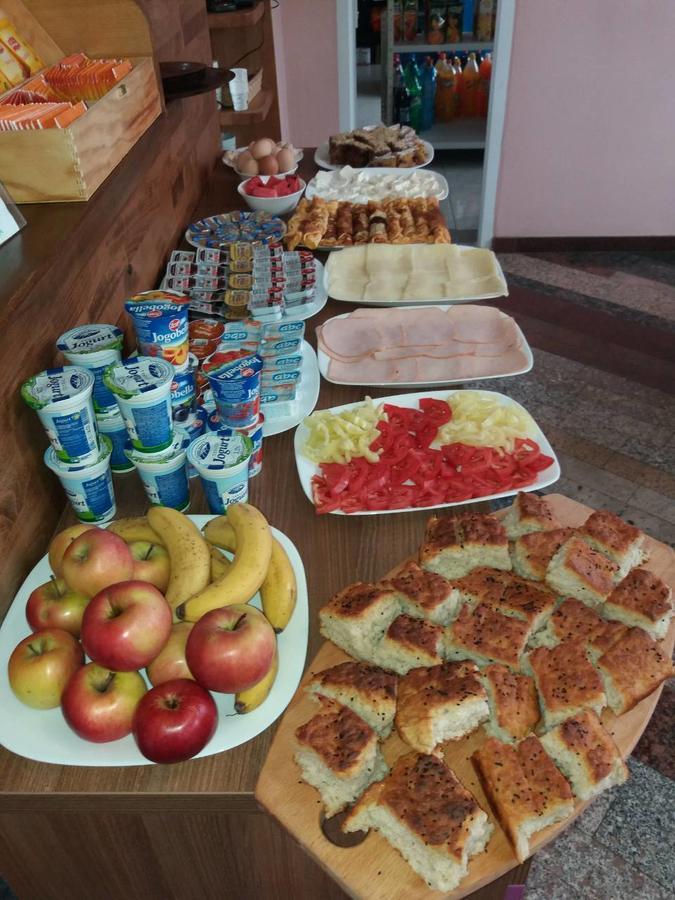 Nihad B&B Visoko Ngoại thất bức ảnh